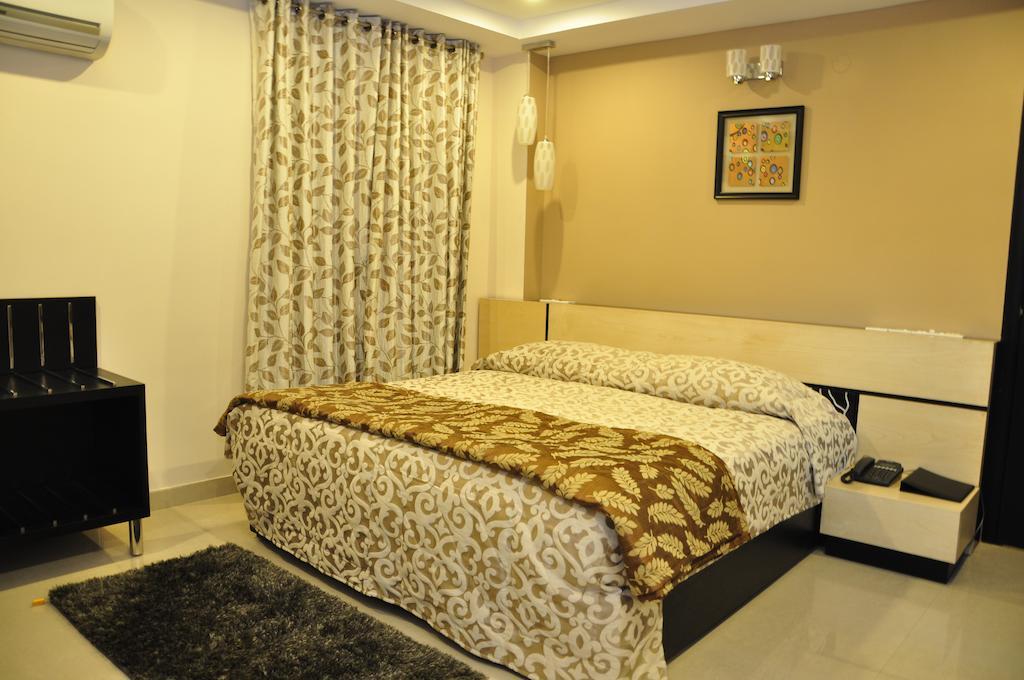 Oyo 29561 Hotel Brahmaputra Residency Guwahati Chambre photo